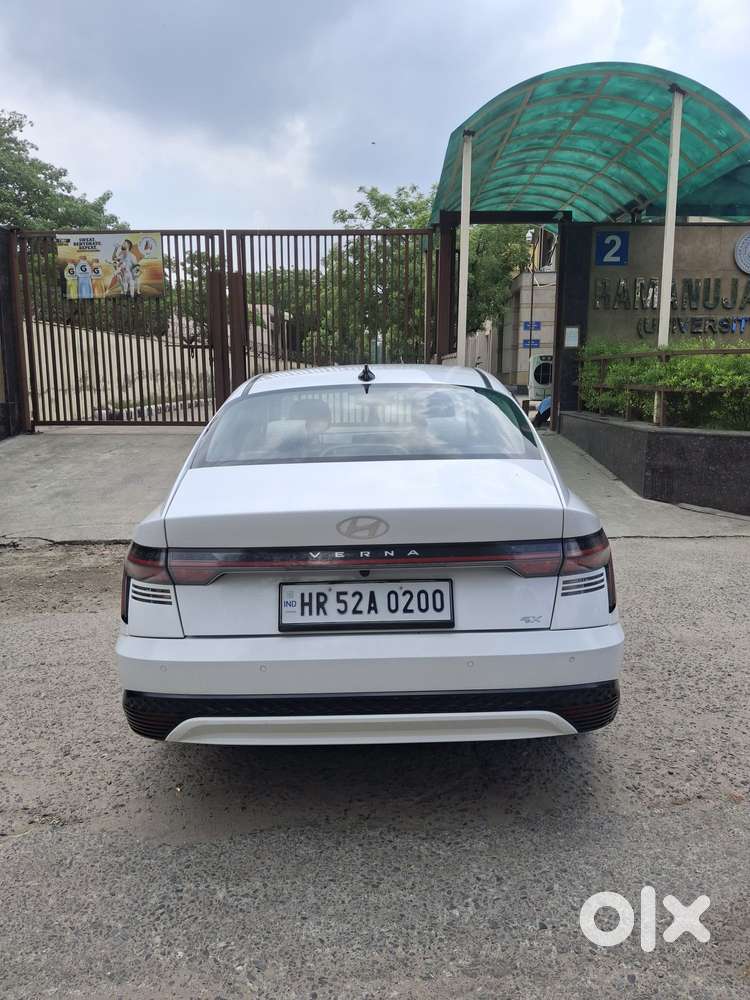 Hyundai Verna 1.5 Sx Petrol Mt, 2024, Petrol