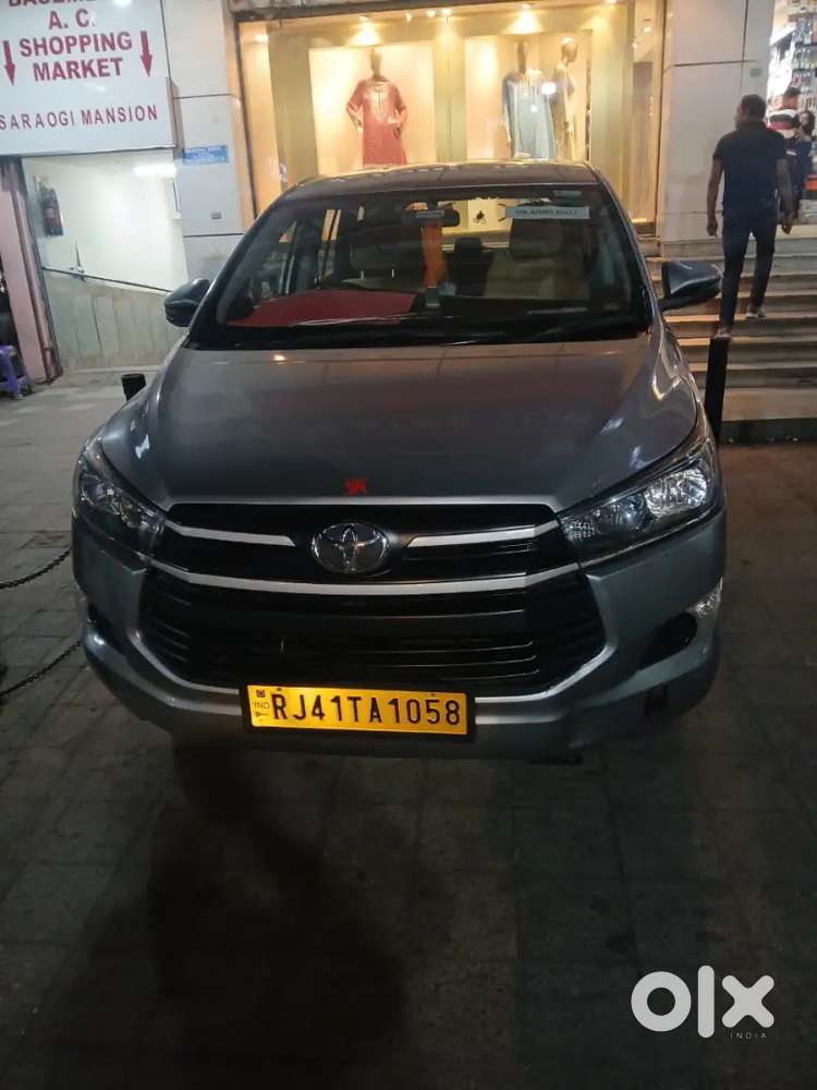 Toyota Innova Crysta 2017