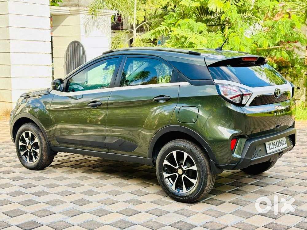 Tata Nexon 1.2 Revotron Xma Amt (s), 2021, Petrol