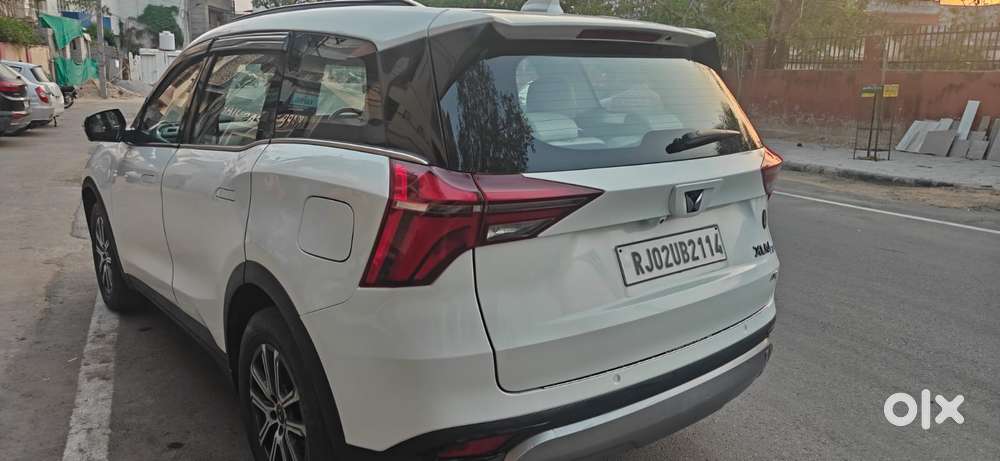 Mahindra Xuv700 2.2 Ax 7 Diesel At Luxury Pack Str, 2022, Diesel
