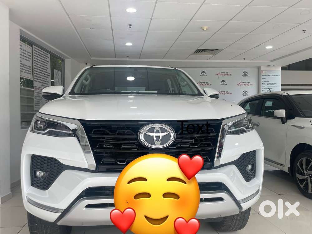 Well Maintained Low Mileage Fortuner For Sale