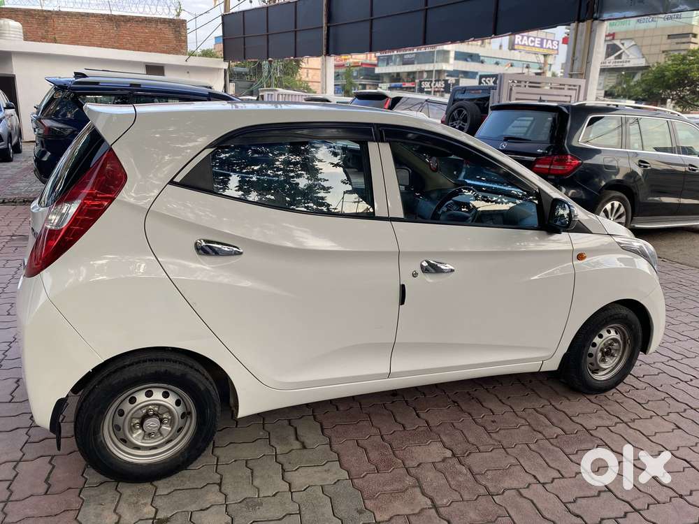 Hyundai Eon Era +, 2016, Petrol