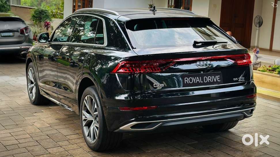 Audi Q8, 2022, Petrol