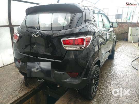 Mahindra Kuv 100 Mahindra-kuv-100-g80-k8, 2016, Petrol