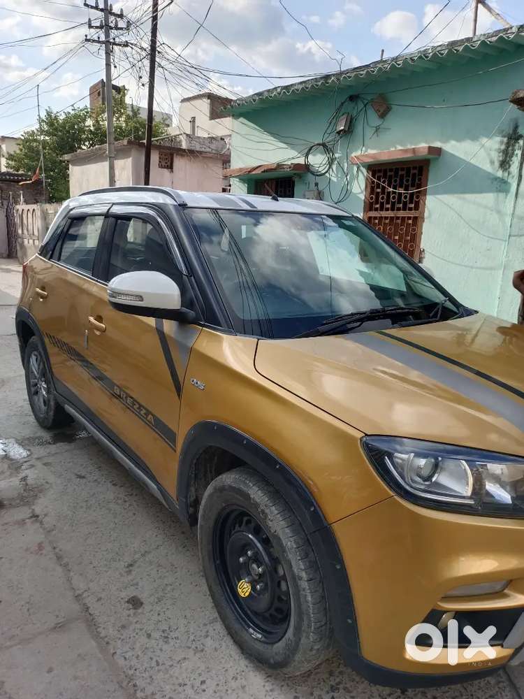 Doctor Driven Brezza Car