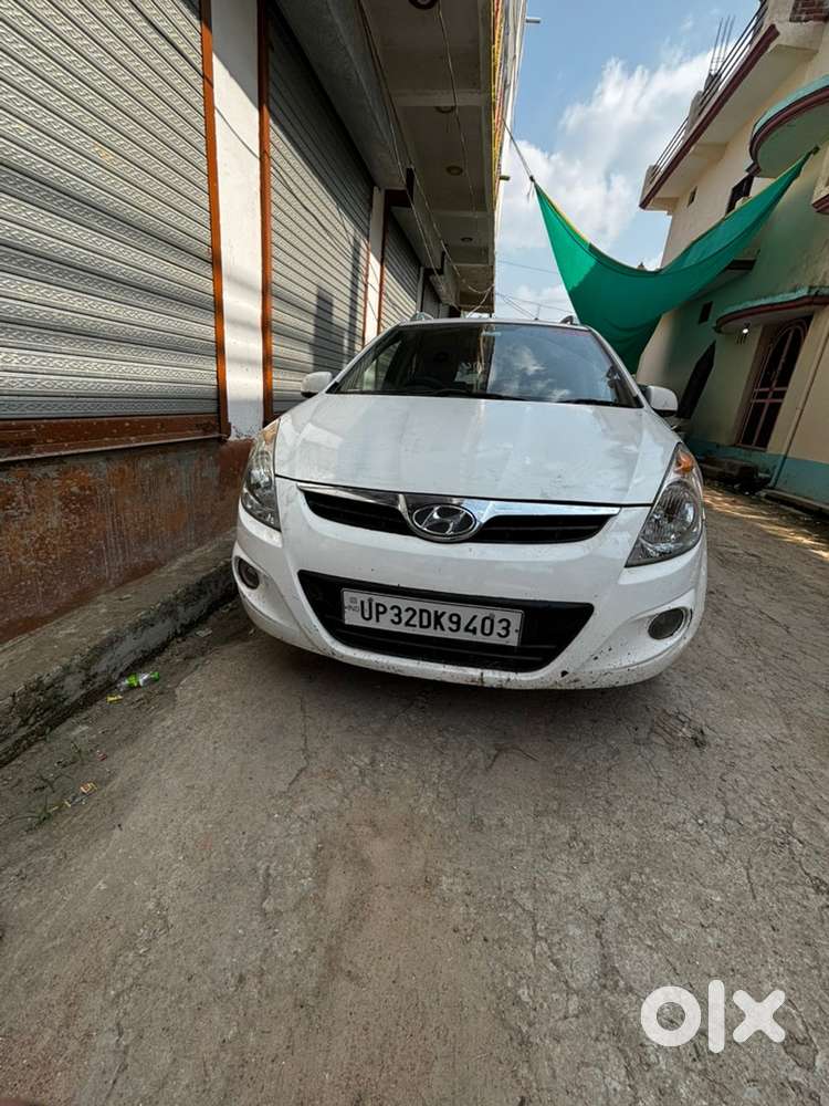 Hyundai I20 Cng & Hybrids 75000 Km Driven