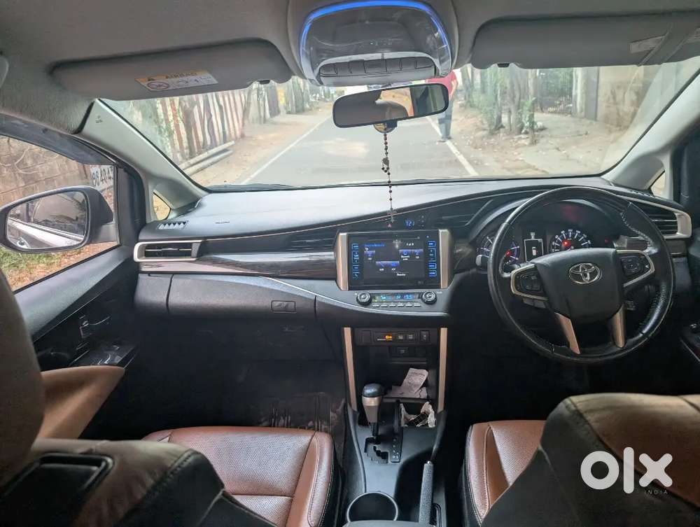 Innova Crysta