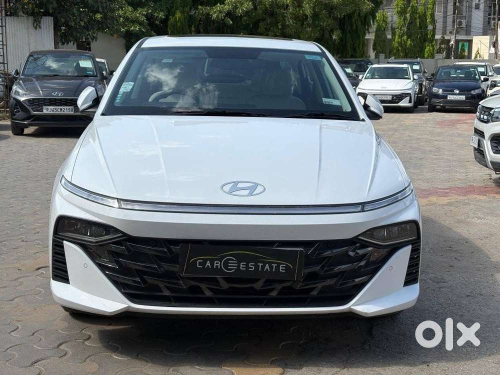 Hyundai Verna 1.5 Sx (o) Petrol Mt, 2025, Petrol