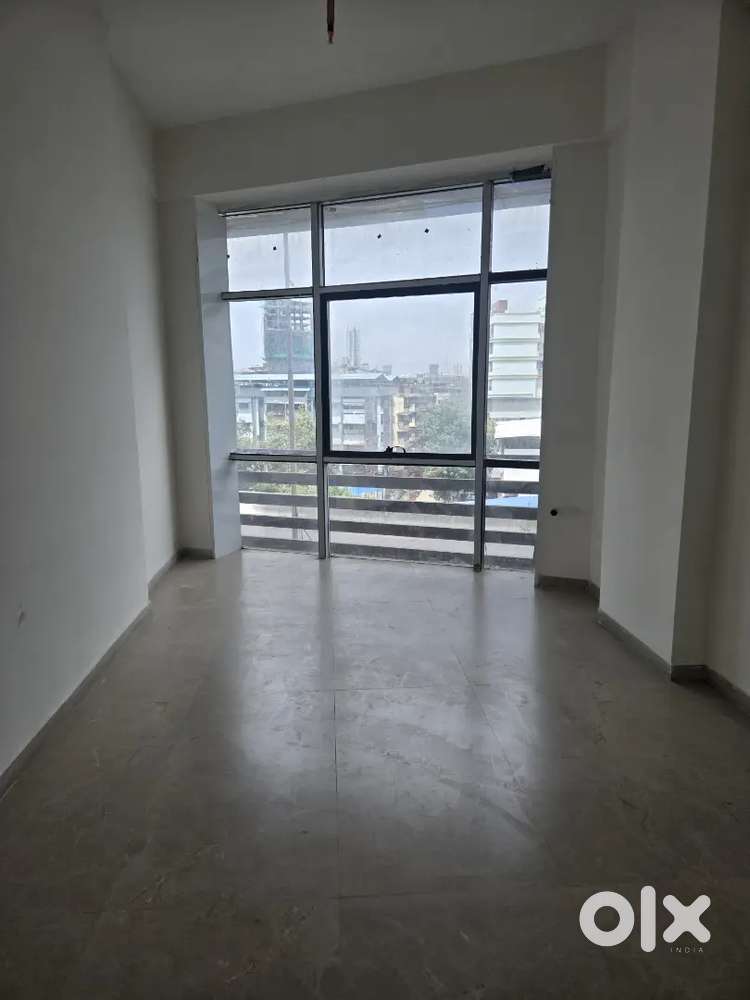 Office for rent in sky heights opp Kalyan railway station