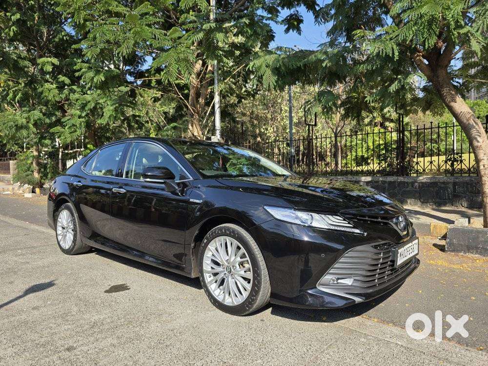 Toyota Camry Hybrid, 2019, Petrol