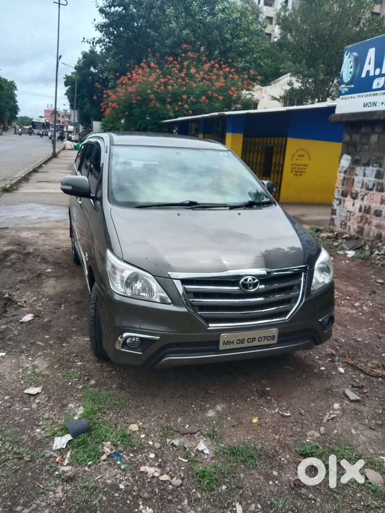 Toyota Innova 2013 Diesel Well Maintained