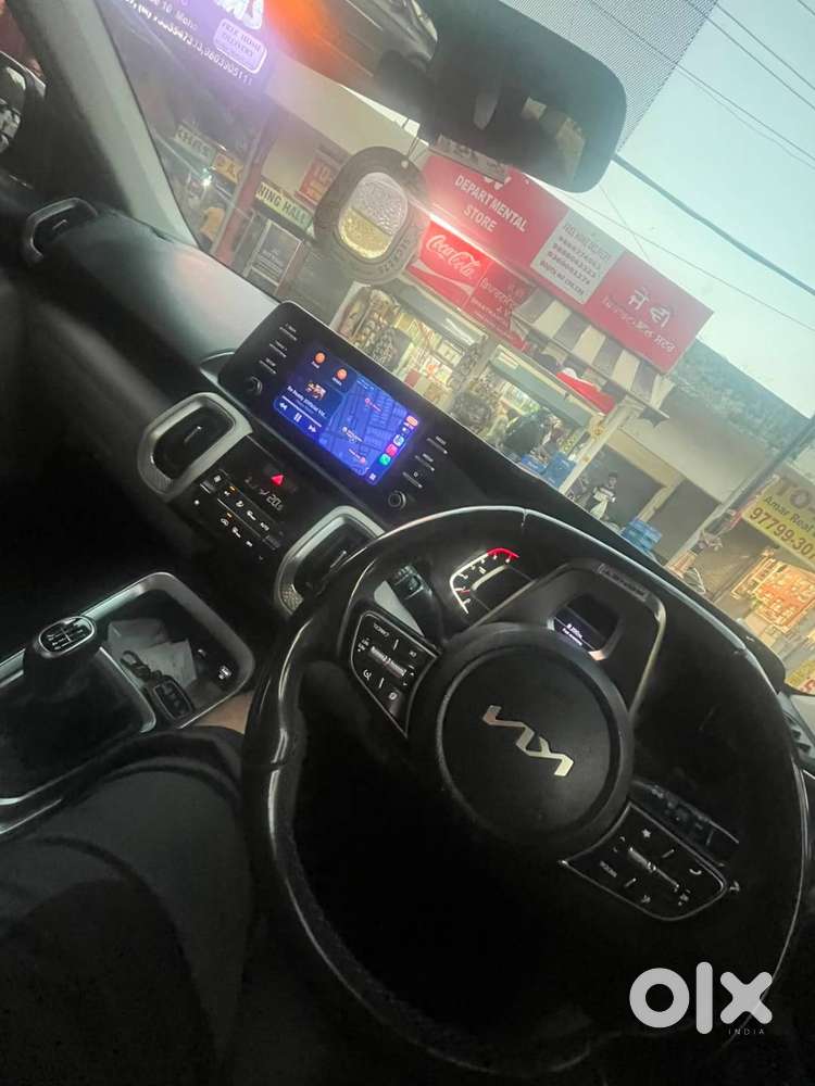 Car In Warranty, Sunroof, Both Key Avaialble, Hill Assist Control,