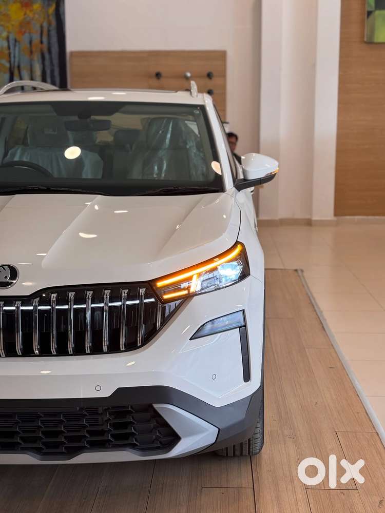 Skoda Kushaq 1.0 Tsi Style At (6 Airbags), 2026, Petrol