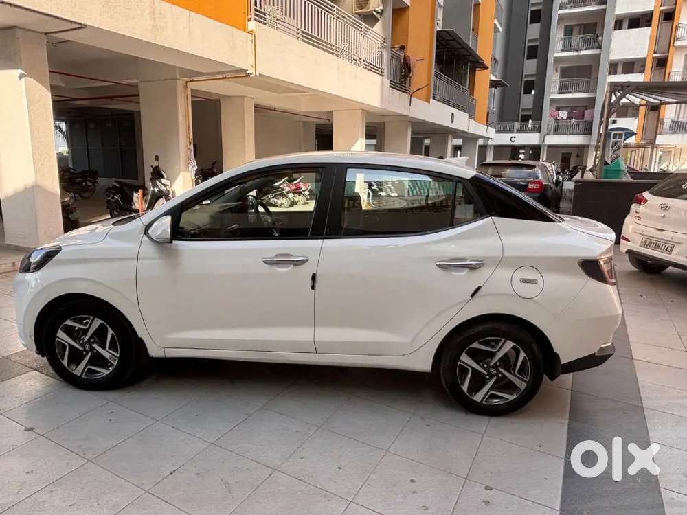 Hyundai Aura 2021 Petrol 42866 Km Driven