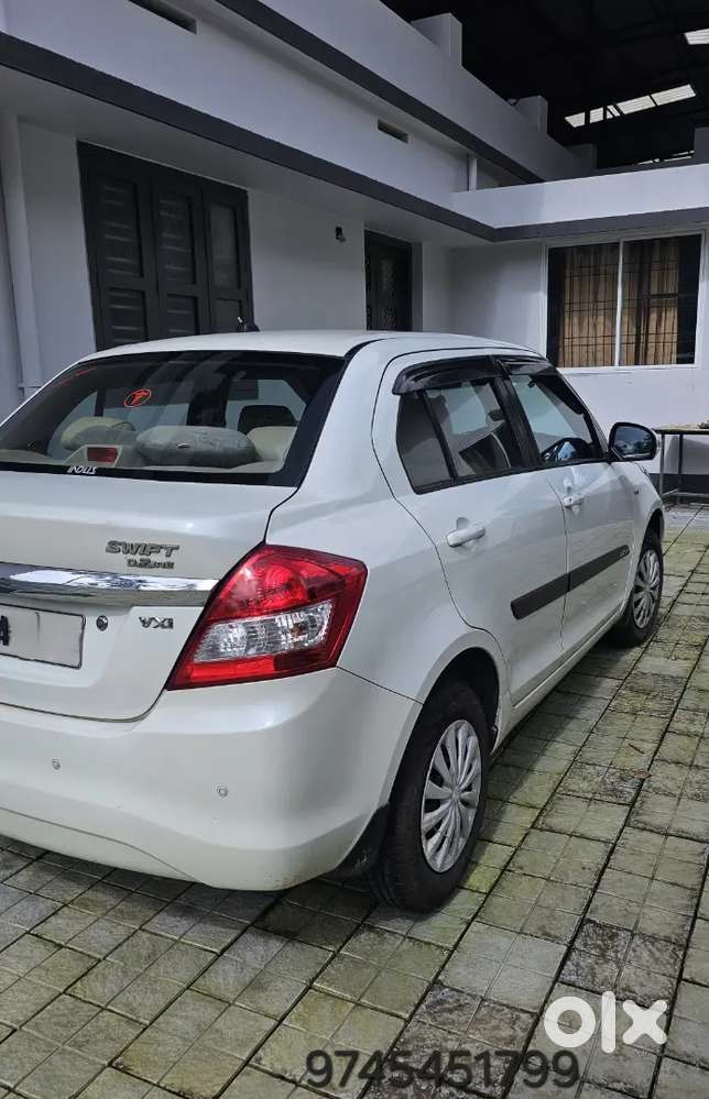 Maruti Suzuki Dzire 2016 Vxi- 51000 Km