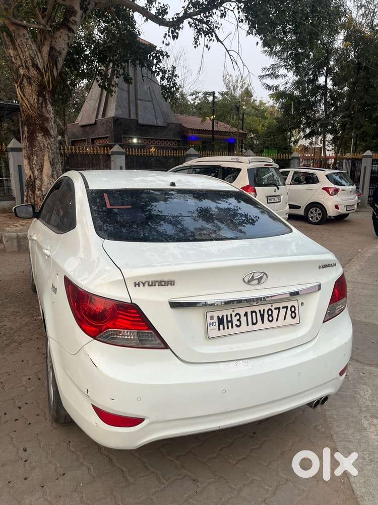 Hyundai Verna 1.6 Petrol Manual 2012