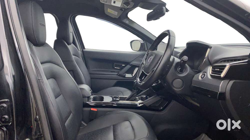 Tata Safari 2.0 Kryotec Xza Plus (o) Red Dark Edition, 2023, Diesel