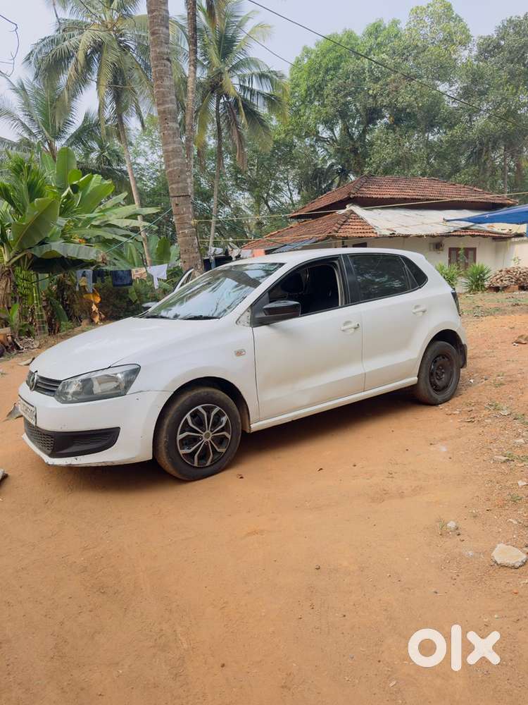 Volkswagen Polo Petrol 2011