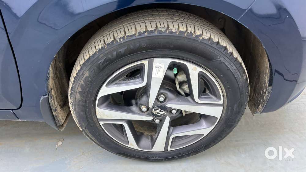 Hyundai Aura Sx 1.2 Petrol, 2022, Petrol