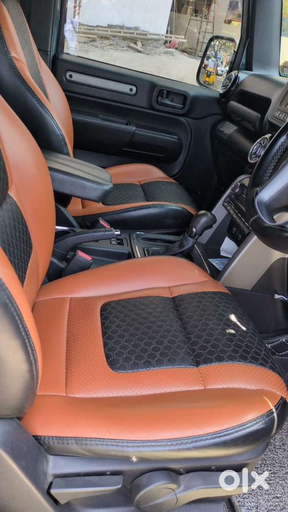 Mahindra Thar Petrol 2021