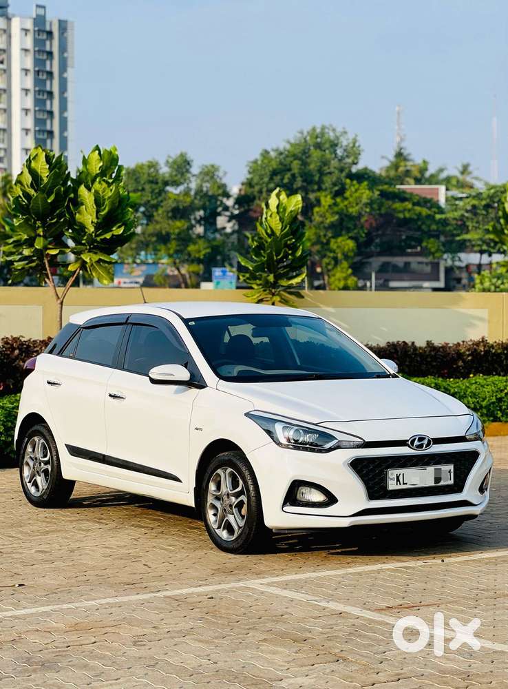 Hyundai Elite I20 1.2 Asta (o) Cvt, 2019, Petrol