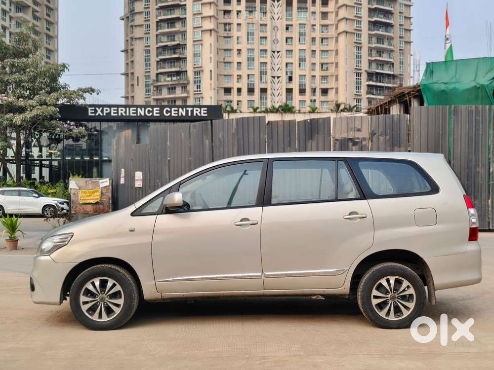 Toyota Innova [2013-2016] 2.5 G4 8 Str, 2014, Diesel