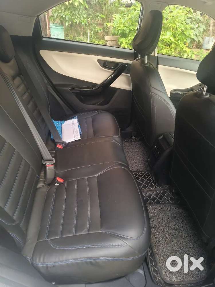 Tata Nexon 2024 Petrol Manual