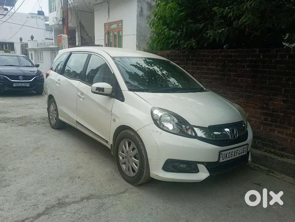 Honda Mobilio 2015 Diesel 125000 Km Driven