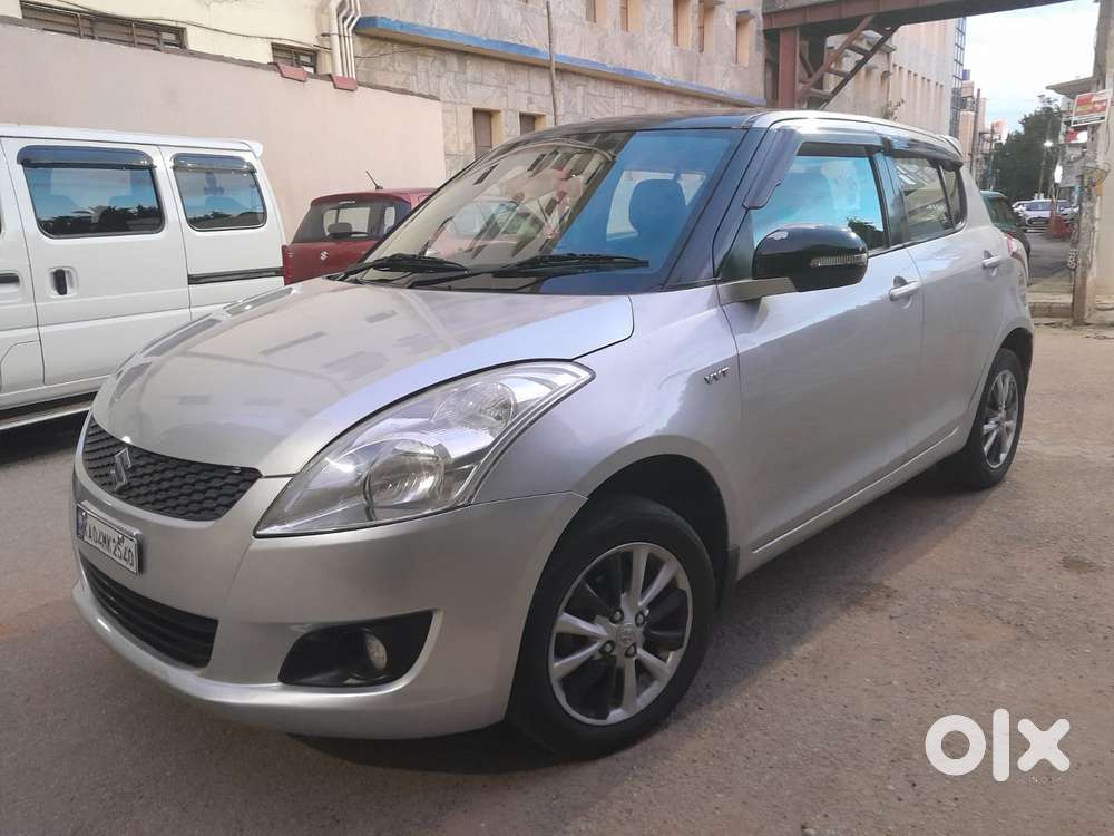 Maruti Suzuki Swift Vxi Optional, 2012, Petrol