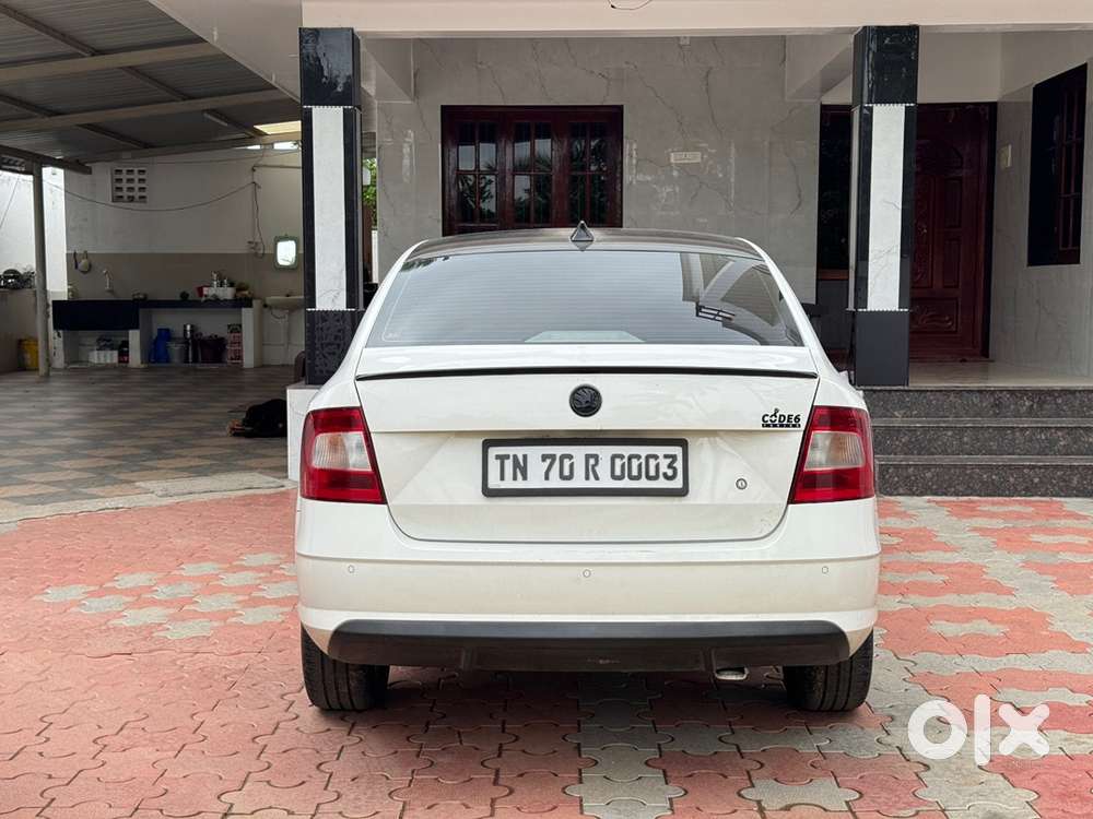 Skoda Rapid Diesel 2015 Variant