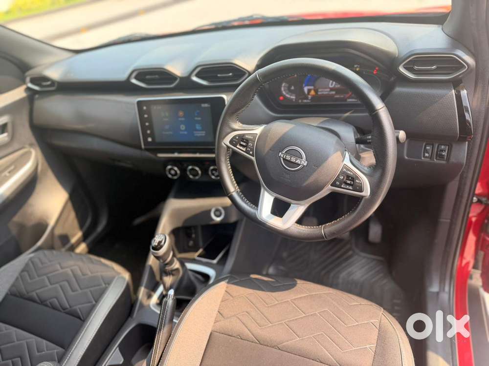 Nissan Magnite 1.0 Xv, 2021, Petrol
