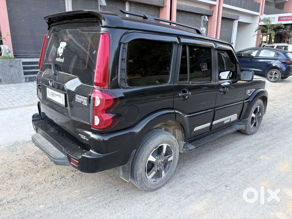 Mahindra Scorpio Classic 2.2 S 11 Mt 7 Cc, 2023, Diesel