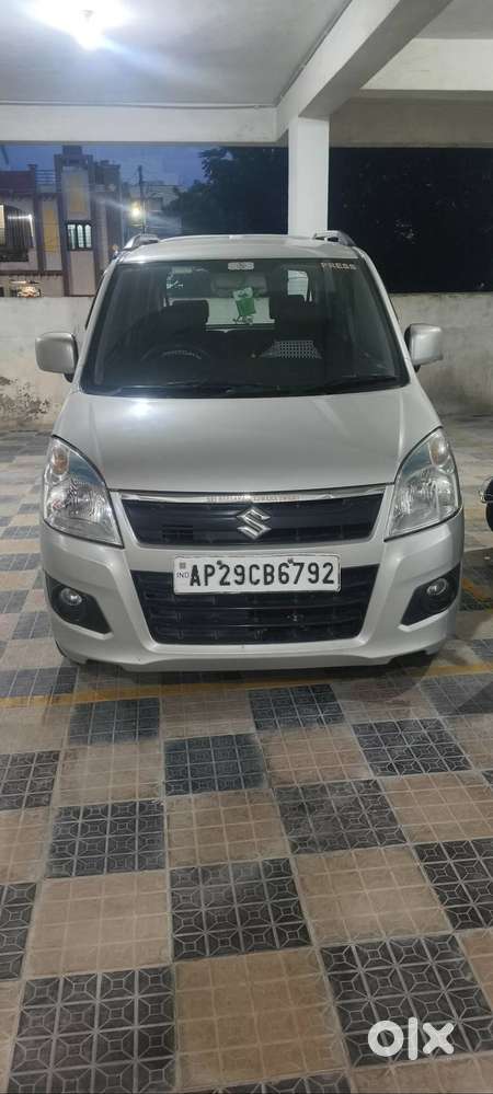 Single Owner High End Car.good Condition.full Insurance