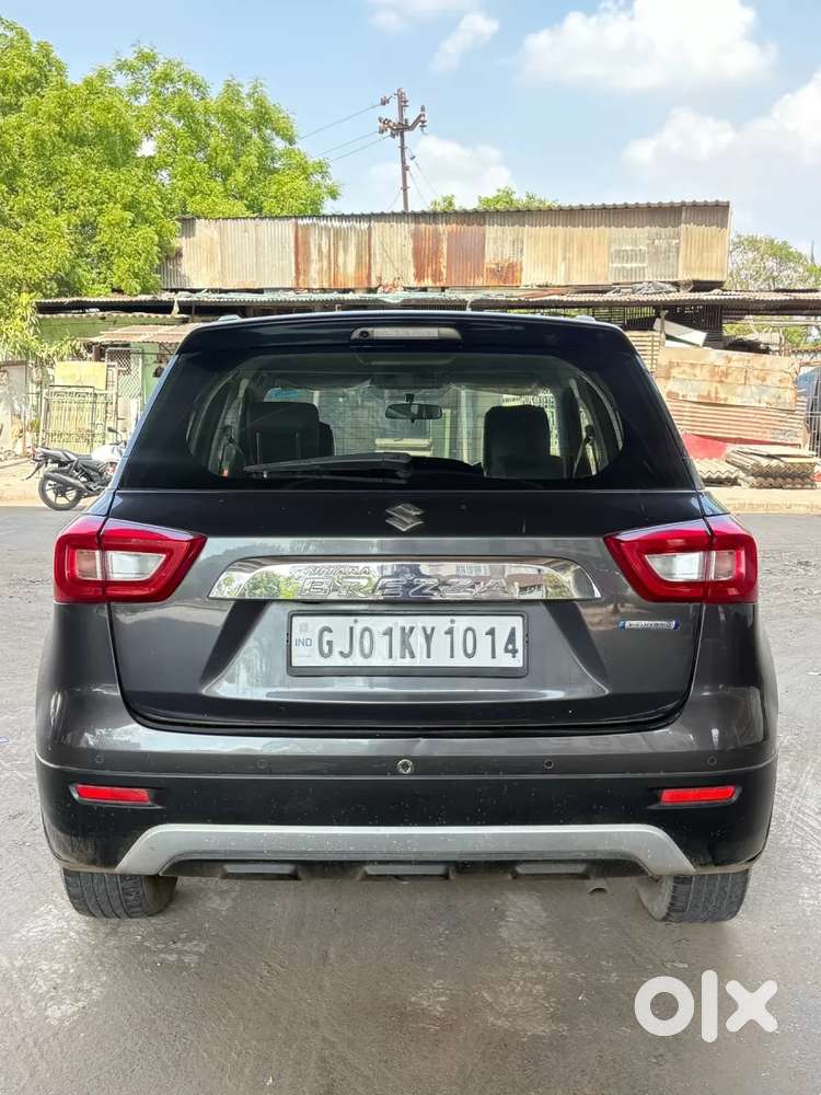 Maruti Suzuki Vitara Brezza 1.5 Zxi At, 2020, Petrol