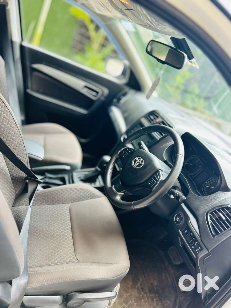 Toyota Urban Cruiser 1.5 Premium Grade At, 2021, Cng & Hybrids