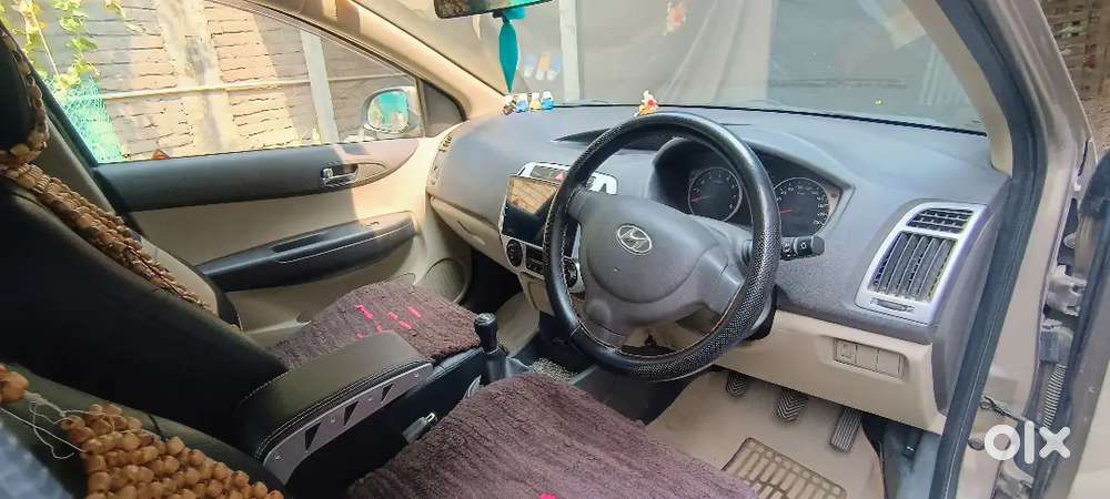 Hyundai I20 2013 Petrol Well Maintained