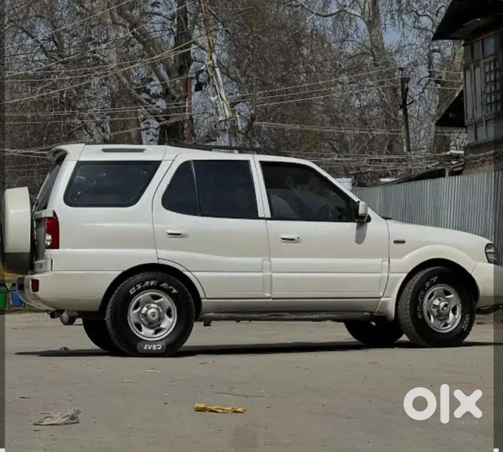 Tata Safari Dicor 2013