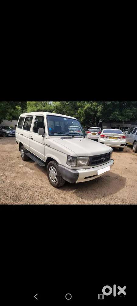 Toyota Qualis 2001 Diesel 1st Owner Well Maintained Showroom Condition
