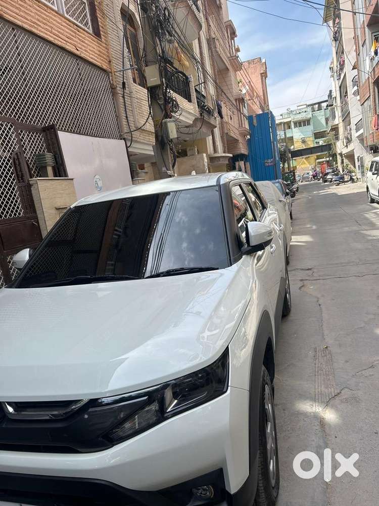 Maruti Suzuki Brezza 2025 Cng 12000 Km Driven