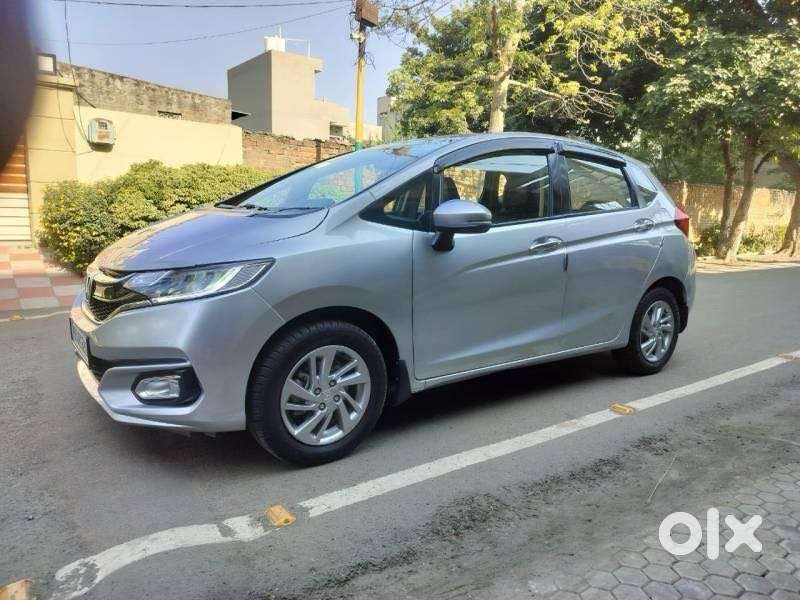 Honda Jazz 1.2 Zx Cvt I-vtec, 2022, Petrol