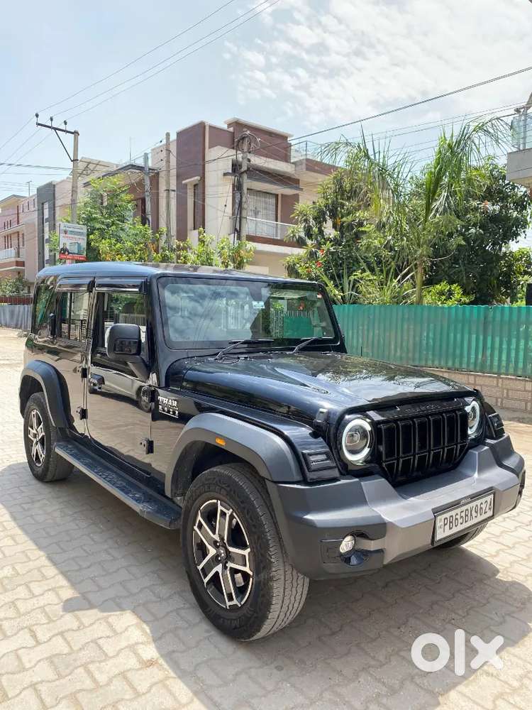 Thar Roxx 2025 Diesel Automatic 1st Owner 22,000 Km Showroom Condition