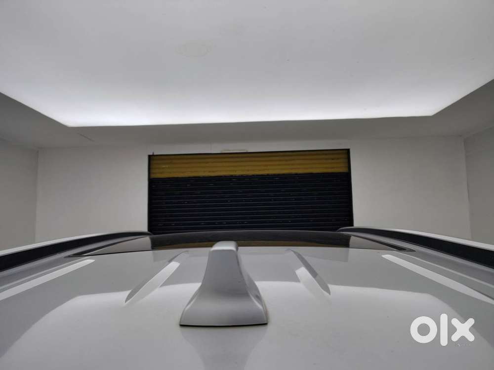 Mahindra Xuv700 2.0 Ax 7 Petrol At Luxury Pack Str, 2023, Petrol