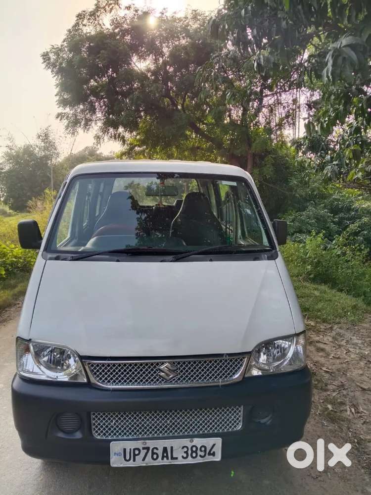 2022 Maruti Suzuki Eeco 7-seater Petrol Manual