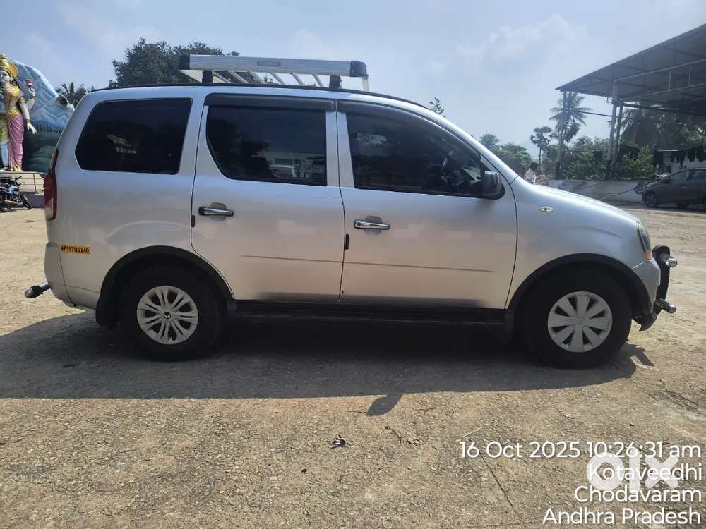 Mahindra Xylo