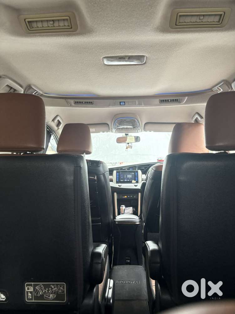 Toyota Innova Crysta 2.8 Zx At, 2017, Diesel