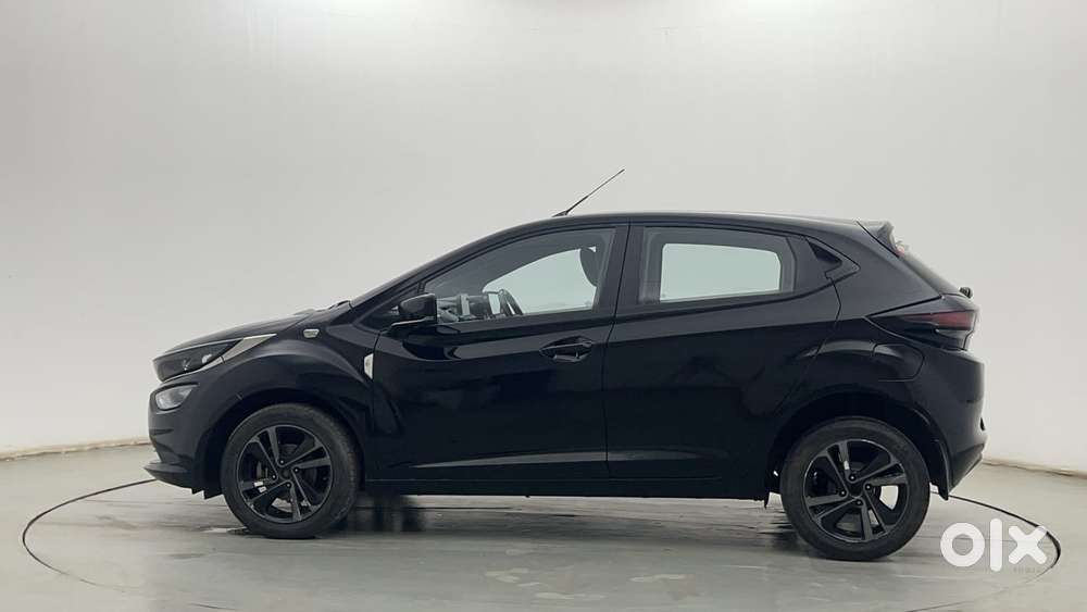 Tata Altroz 1.5 Xz Plus Diesel Dark Edition, 2022, Diesel