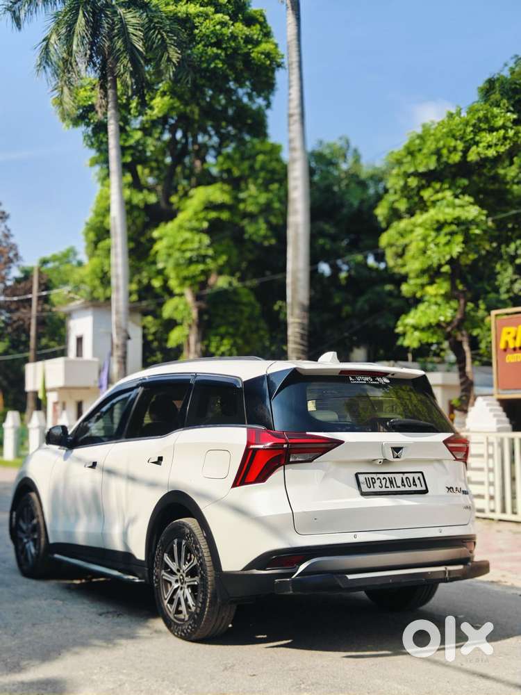 Mahindra Xuv700 2.2 Ax 7 Diesel At Str Awd, 2023, Diesel
