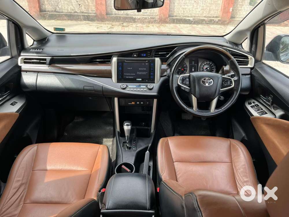 Toyota Innova Crysta 2.7 Zx At, 2017, Petrol