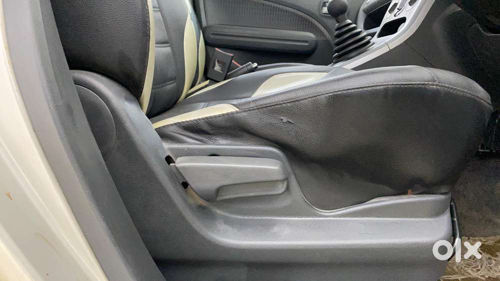 Maruti Suzuki Ritz Vxi, 2015, Petrol