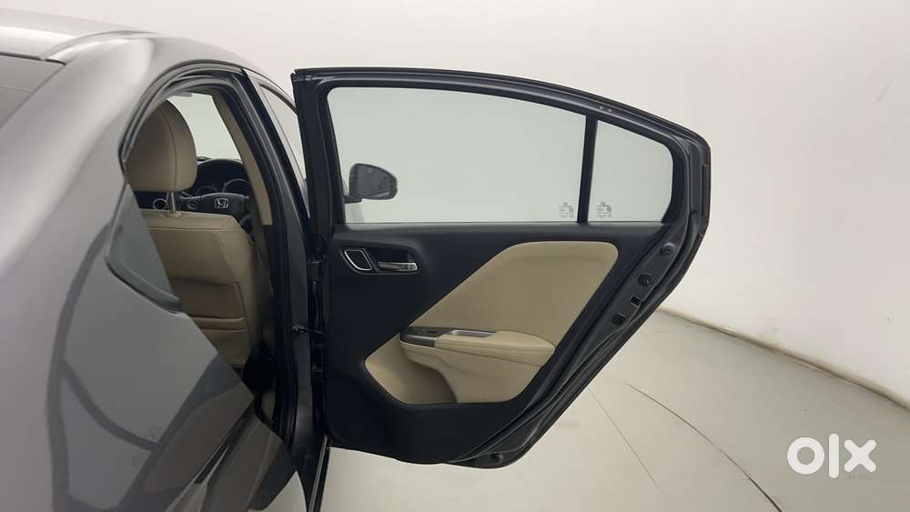 Honda City I-vtec Cvt Zx, 2017, Petrol